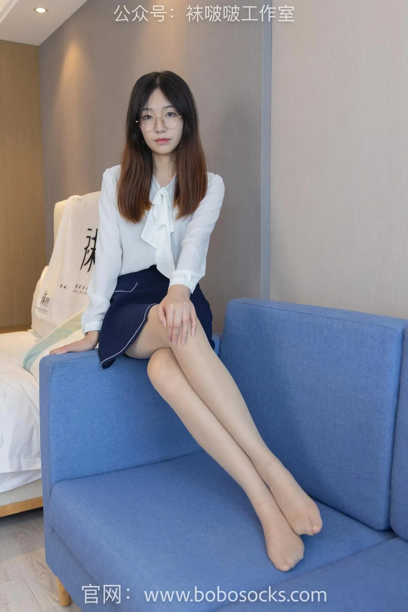 [BoBoSocks袜啵啵]NO.114 小甜豆-高跟鞋、帆布鞋、肉丝、厚黑丝 [175P]插图8